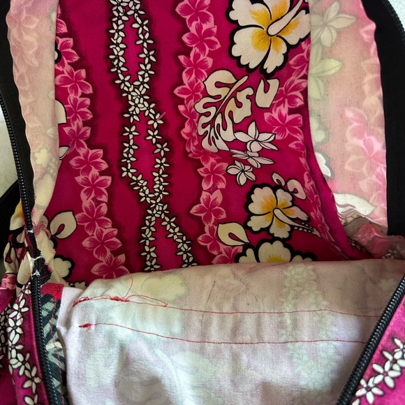 Local Design Made In Hawaii Pink Floral Shoulder Bag - Picture 6 of 7